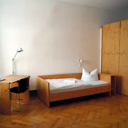 Tagungshaus Kloster Heiligkreuztal 3* Altheim (Biberach)