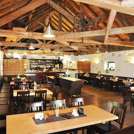 Tagungshaus Kloster Heiligkreuztal 3*