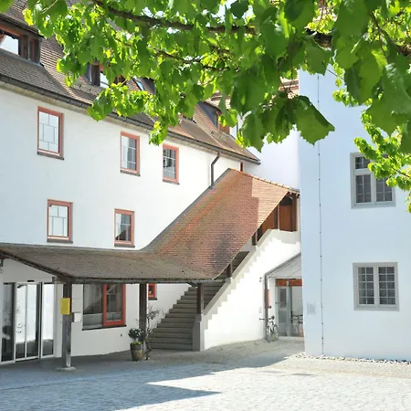 Tagungshaus Kloster Heiligkreuztal فندق