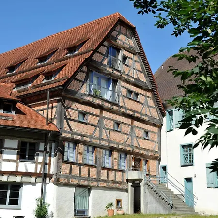 Tagungshaus Kloster Heiligkreuztal ホテル 3*